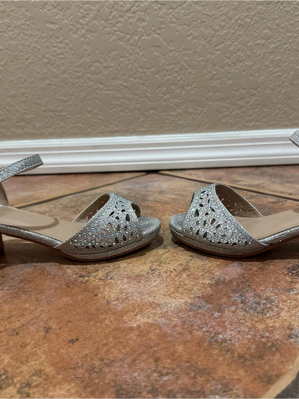 Girls Silver Glitter Dress Heels | Size 13